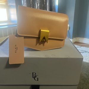 LE PAPA SMALL BAG IN CALFSKIN - ANTIQUE PINK (BRAND NEW)